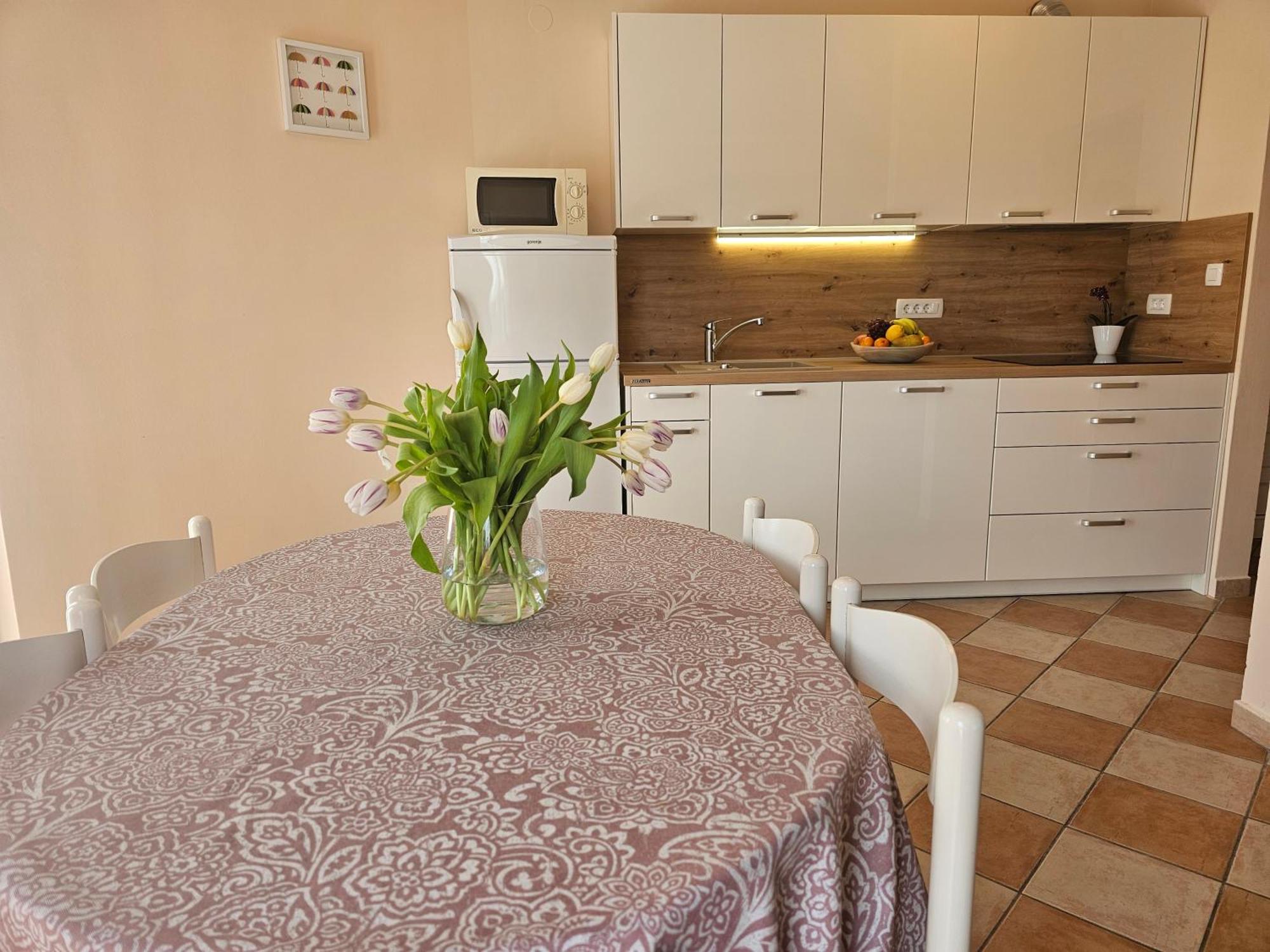 Villa Rouge Crikvenica Extérieur photo